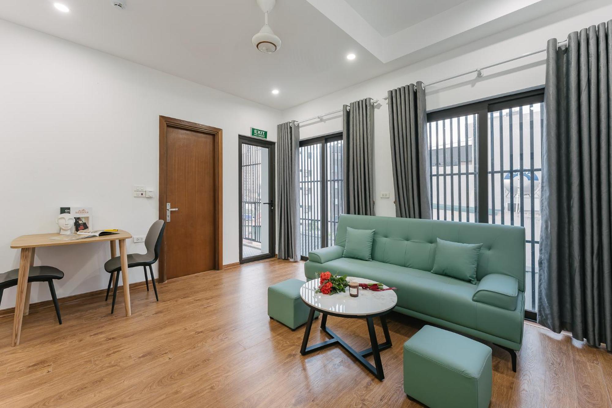 Newliv Residences Khách sạn hẻo lánh